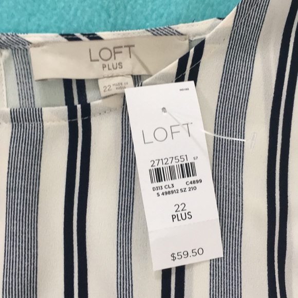 Brand new with tags loft plus blouse - Picture 2 of 3